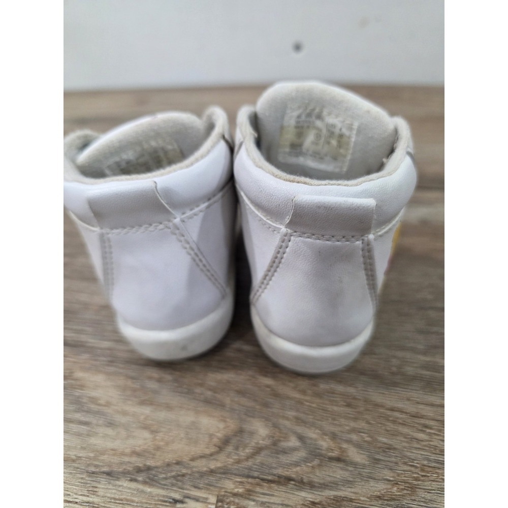 Disney Winnie the Pooh Vintage 90's Skid Resistant Toddler Shoes (4) No Laces - Picture 4 of 7
